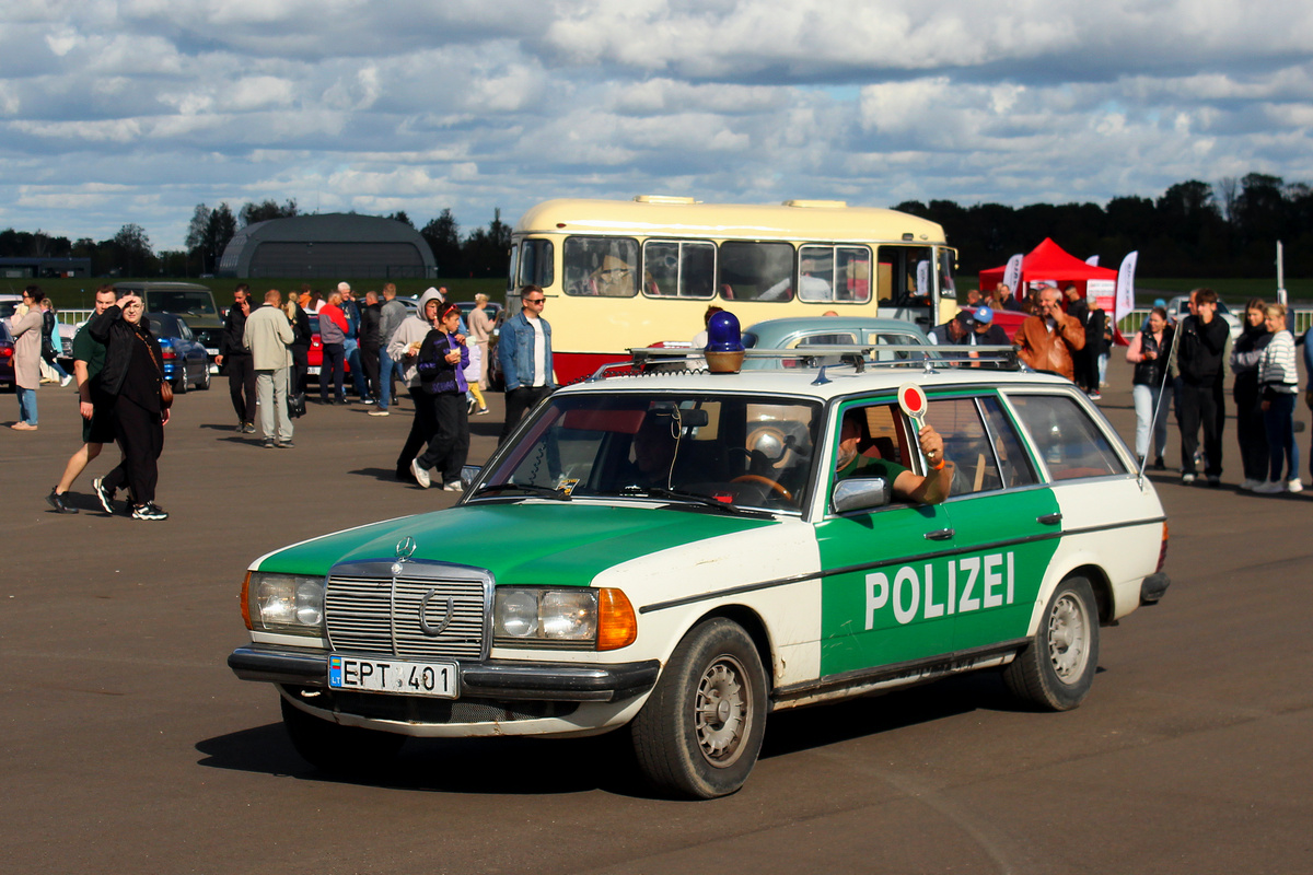 Литва, № EPT 401 — Mercedes-Benz (S123) '77-86; Литва — Retro mugė 2024 ruduo