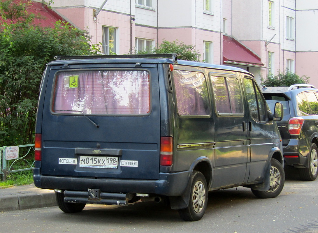 Санкт-Петербург, № М 015 КХ 198 — Ford Transit (3G, facelift) '94-00