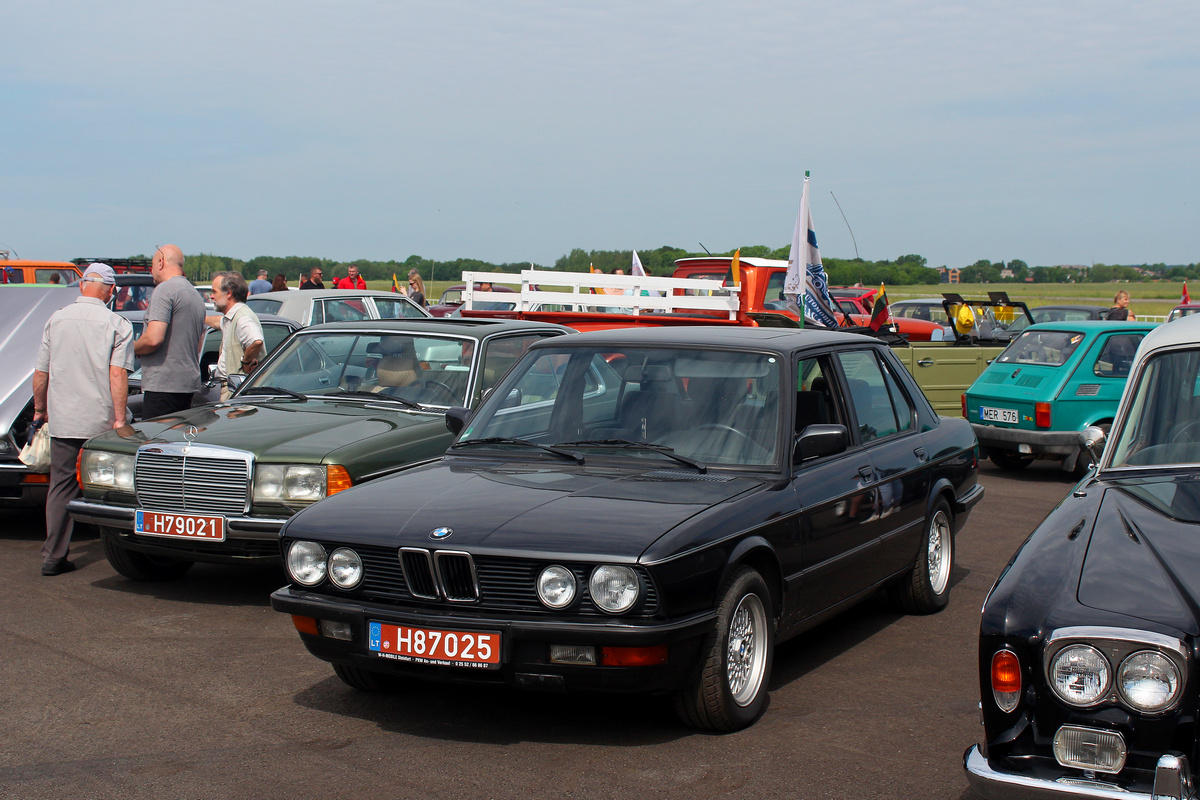 Литва, № H87025 — BMW 5 Series (E28) '82-88; Литва — Retro mugė 2024