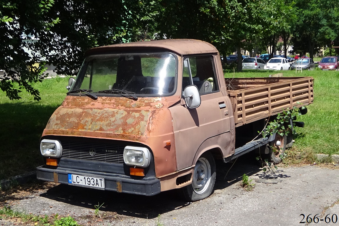 Словакия, № LC-193AT — Škoda 1203 Combi (997) '68-81