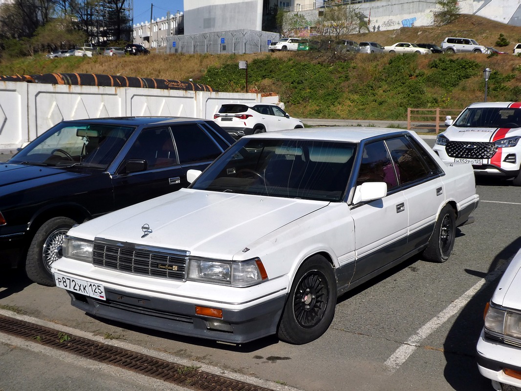 Приморский край, № Р 872 ХК 125 — Nissan Laurel (C32) '84-93; Приморский край — Закрытие сезона JDM Oldschool Cars (2024)