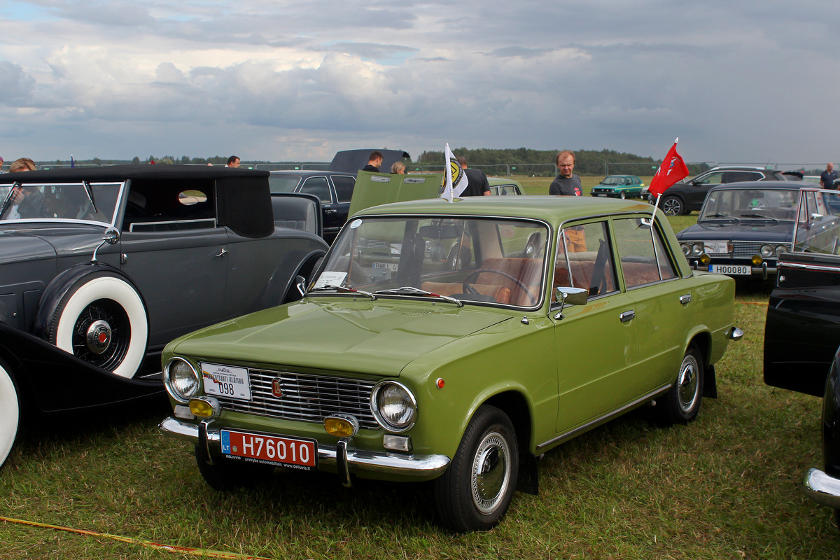 Литва, № H76010 — ВАЗ-2101 '70-83; Литва — Nesenstanti klasika 2024