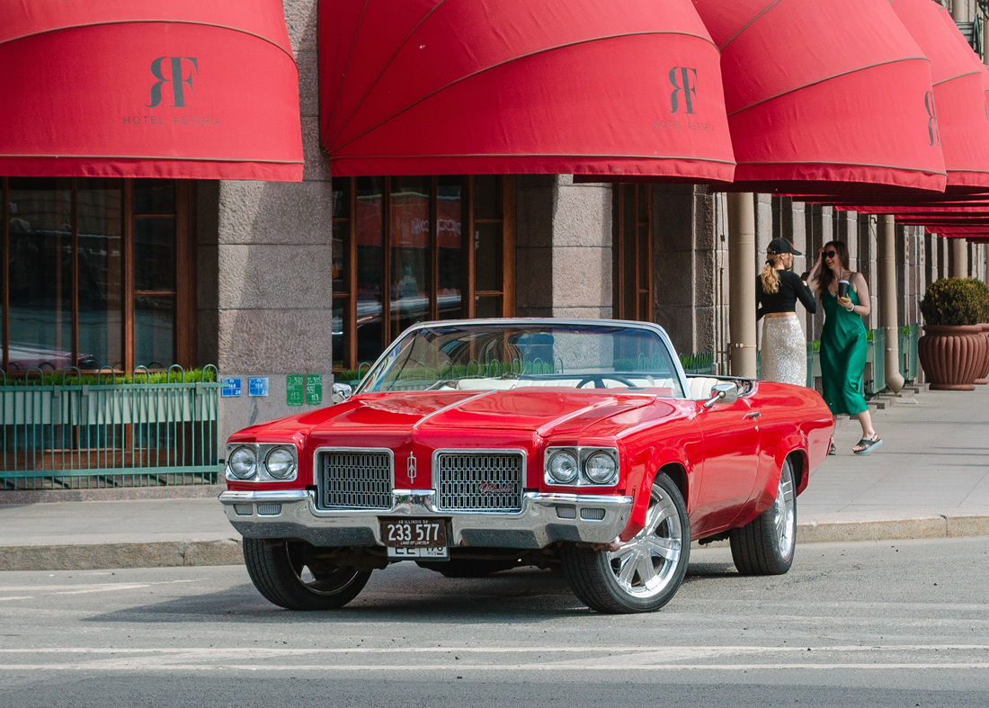 Санкт-Петербург, № Т 408 ЕЕ 178 — Oldsmobile 88 (7G) '71-76