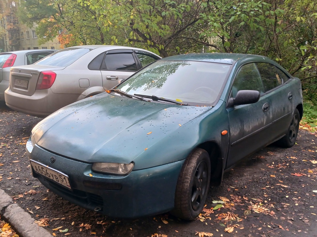 Мурманская область, № А 656 УВ 51 — Mazda 323 (BA) '94-00