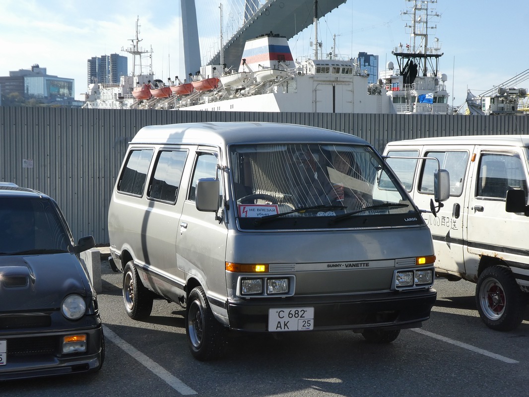 Приморский край, № С 682 АК 25 — Nissan Vanette (C120) '78–88; Приморский край — Закрытие сезона JDM Oldschool Cars (2024)