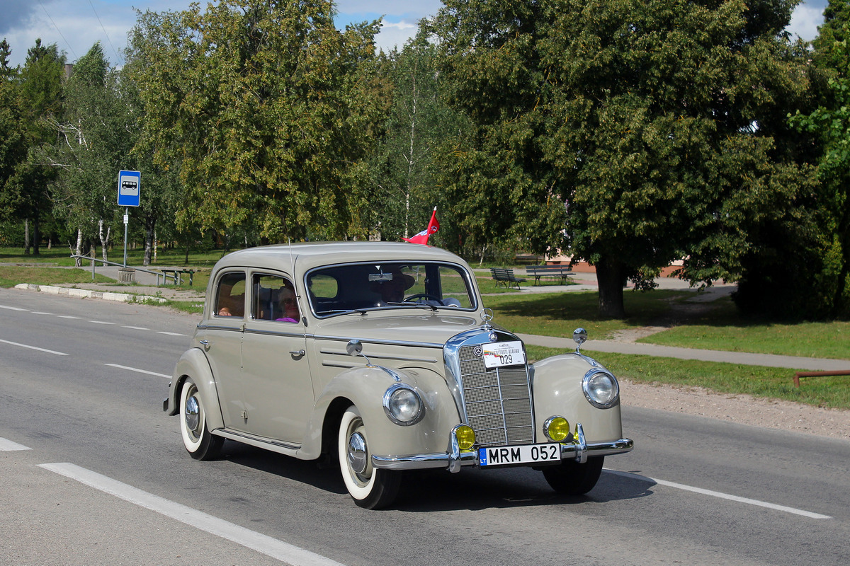 Литва, № MRM 052 — Mercedes-Benz (W187) '51-55; Литва — Nesenstanti klasika 2024