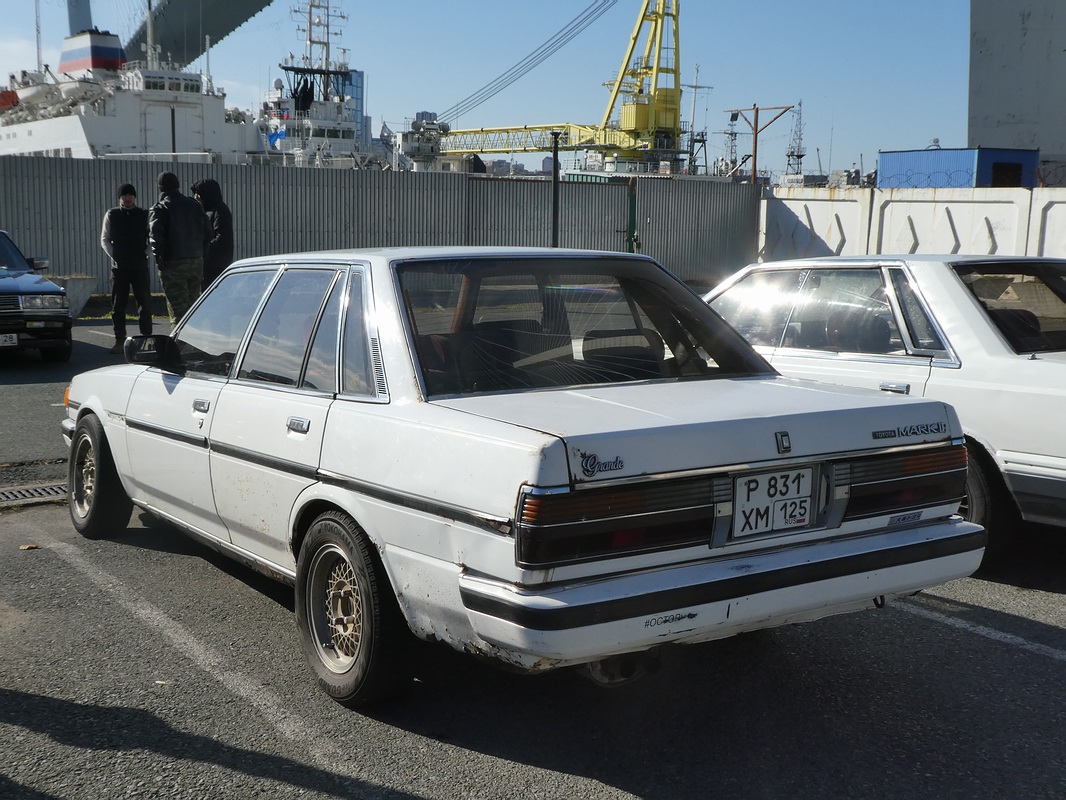 Приморский край, № Р 831 ХМ 125 — Toyota Mark II (X70) '84-97; Приморский край — Закрытие сезона JDM Oldschool Cars (2024)