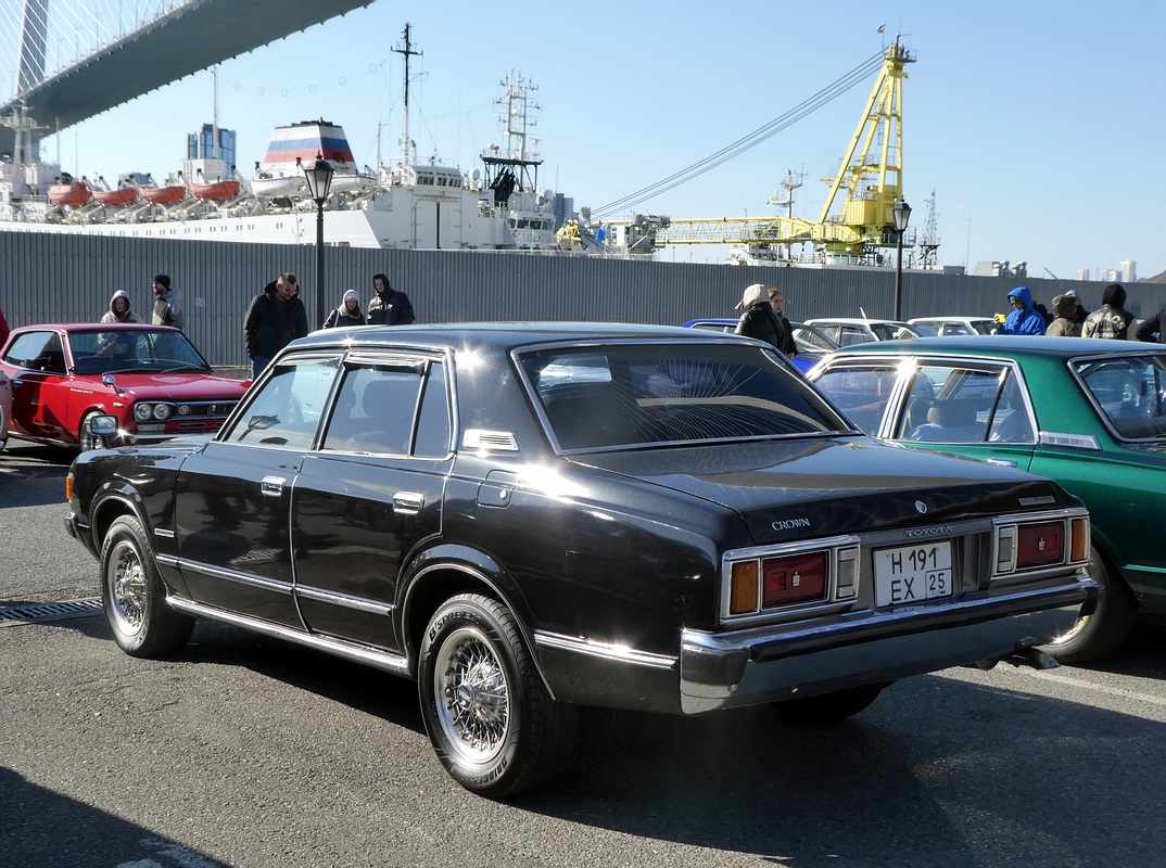 Приморский край, № Н 191 ЕХ 25 — Toyota Crown (S80/S90/S100) '74-79; Приморский край — Закрытие сезона JDM Oldschool Cars (2024)