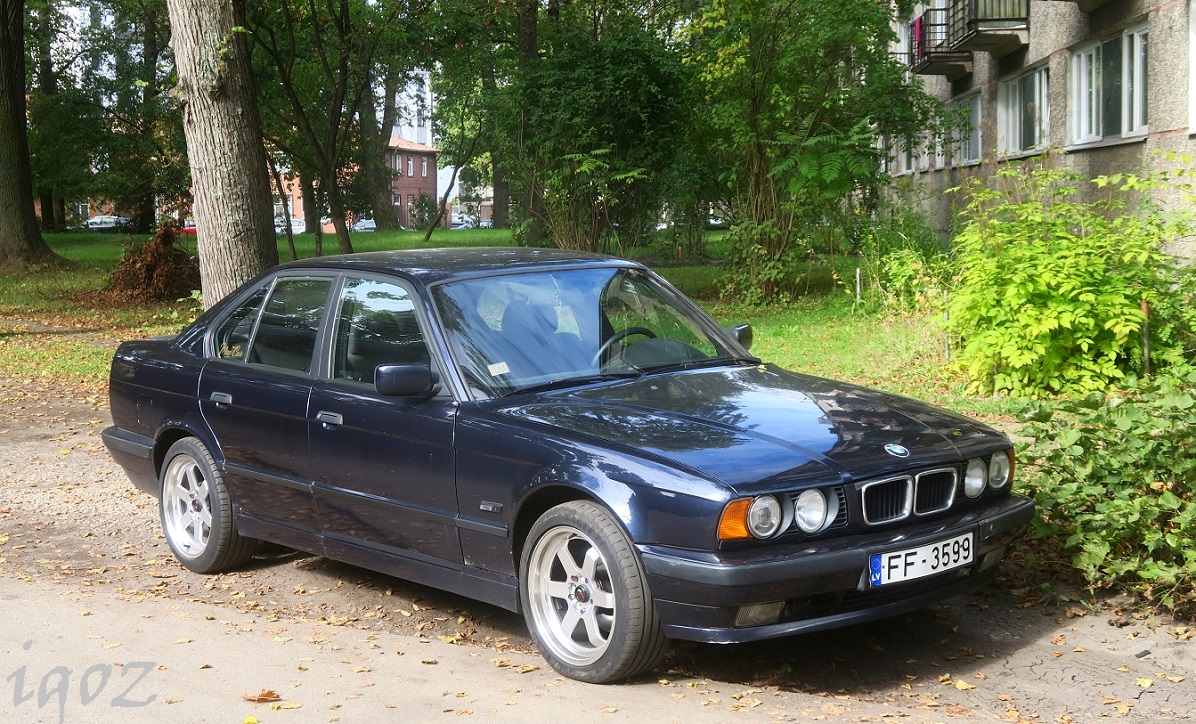 Латвия, № FF-3599 — BMW 5 Series (E34) '87-96