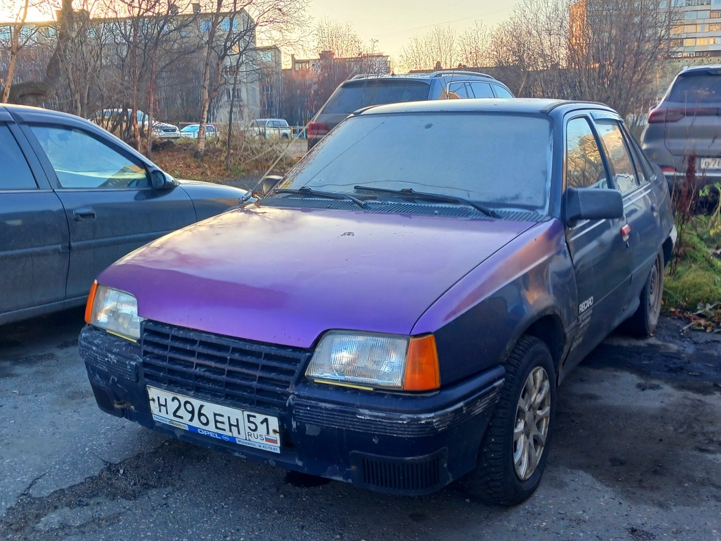 Мурманская область, № Н 296 ЕН 51 — Opel Kadett (E) '84-95