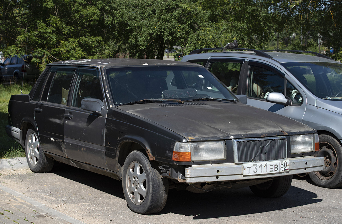 Москва, № Т 311 ЕВ 50 — Volvo 740 '84-92