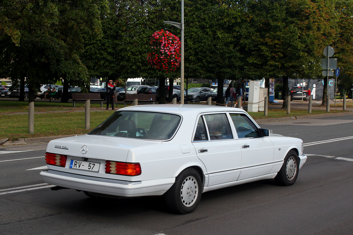 Латвия, № RV-57 — Mercedes-Benz (W126) '79-91; Латвия — Retro Jūrmala 25