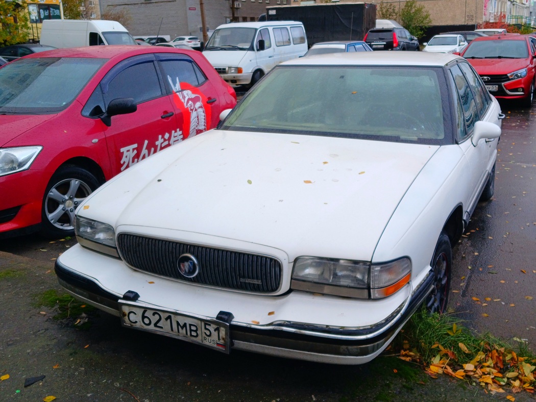 Мурманская область, № С 621 МВ 51 — Buick LeSabre (7G) '92-99