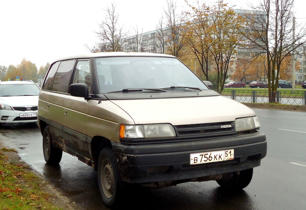 Псковская область, № В 756 КК 51 — Mazda MPV (LV) '88-99