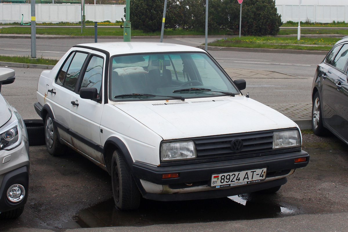 Гродненская область, № 8924 АТ-4 — Volkswagen Jetta Mk2 (Typ 16) '84-92