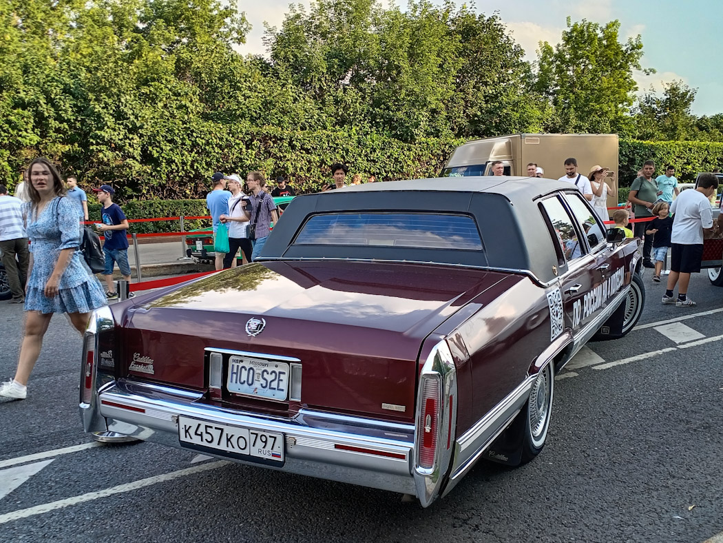 Москва, № К 457 КО 797 — Cadillac Brougham '90-92; Москва — Фестиваль "Ретрорейс" 2024