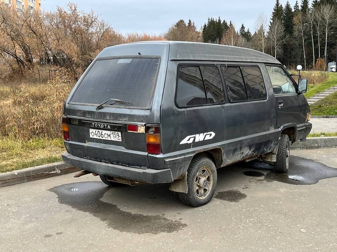 Удмуртия, № О 406 СМ 159 — Toyota TownAce (R20/R30) '82-96