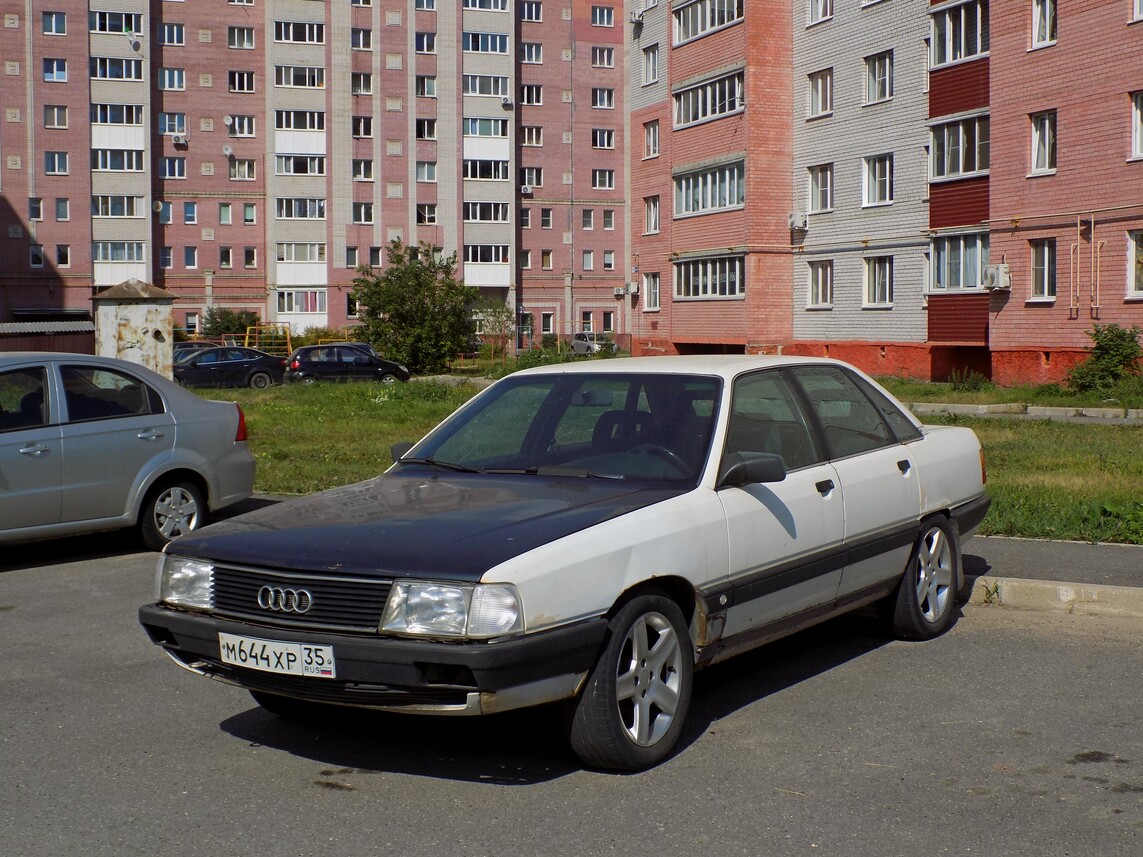 Вологодская область, № М 644 ХР 35 — Audi 100 (C3) '82-91