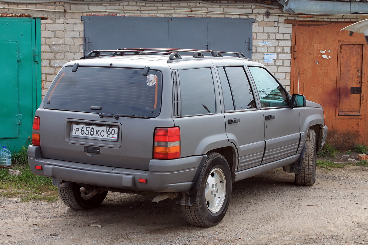 Псковская область, № Р 658 КС 60 — Jeep Grand Cherokee (ZJ) '92-98