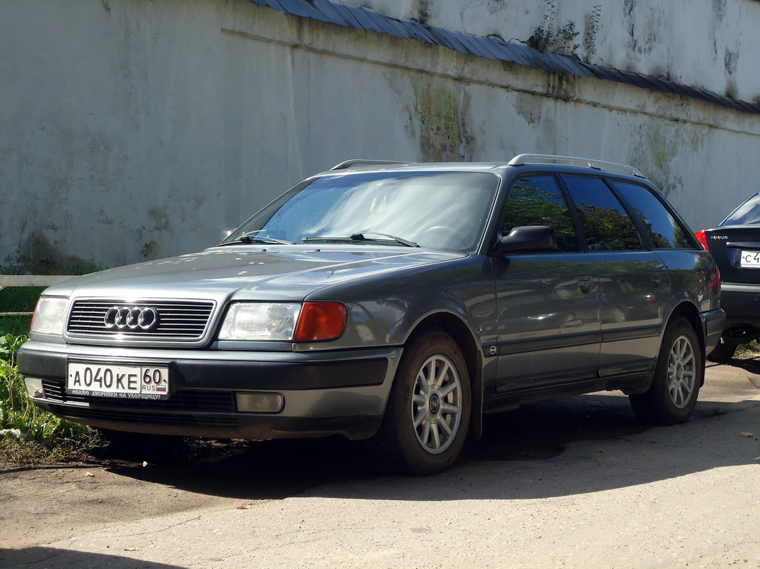 Псковская область, № А 040 КЕ 60 — Audi 100 (C4) '90-94