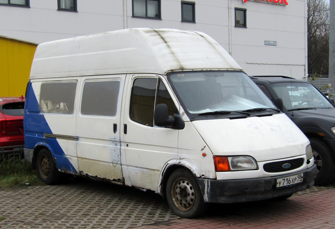 Санкт-Петербург, № У 716 ХР 98 — Ford Transit (3G, facelift) '94-00