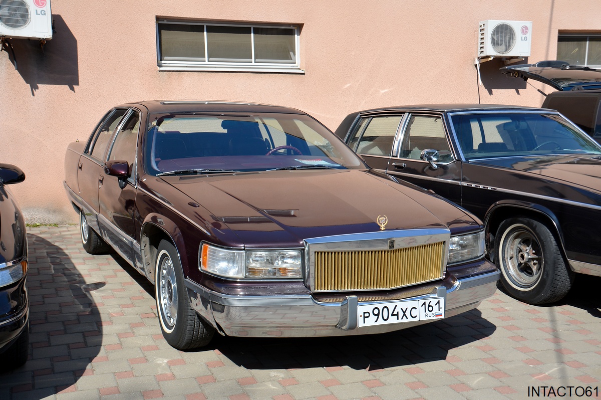 Ростовская область, № Р 904 ХС 161 — Cadillac Fleetwood (2G) '93-96; Ростовская область — Retro Motor Show_2024_Сентябрь