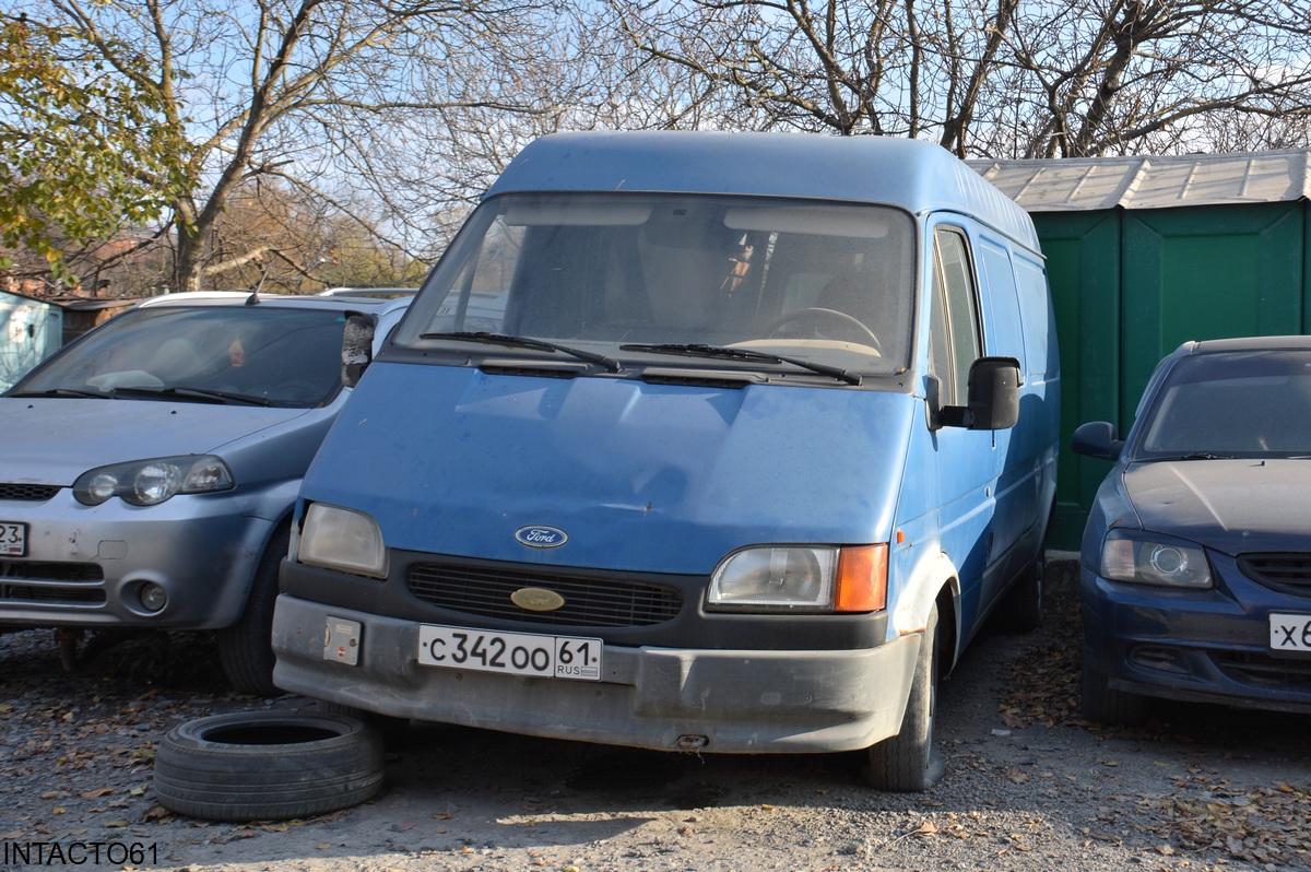 Ростовская область, № С 342 ОО 61 — Ford Transit (3G, facelift) '94-00