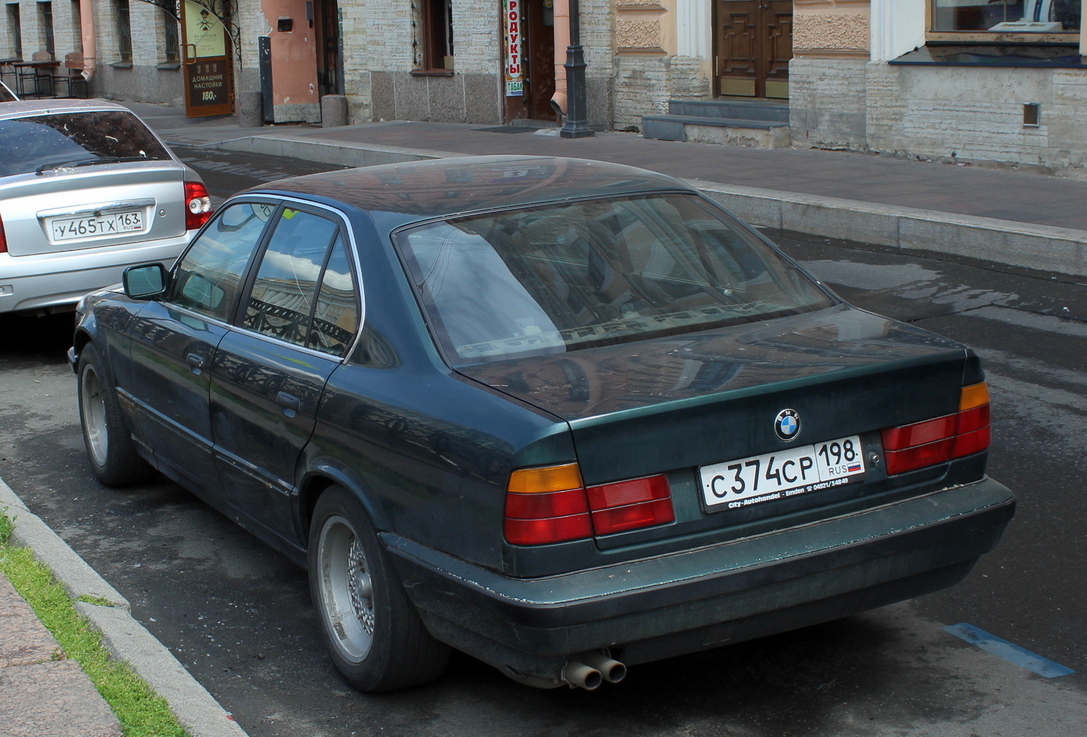 Санкт-Петербург, № С 374 СР 198 — BMW 5 Series (E34) '87-96