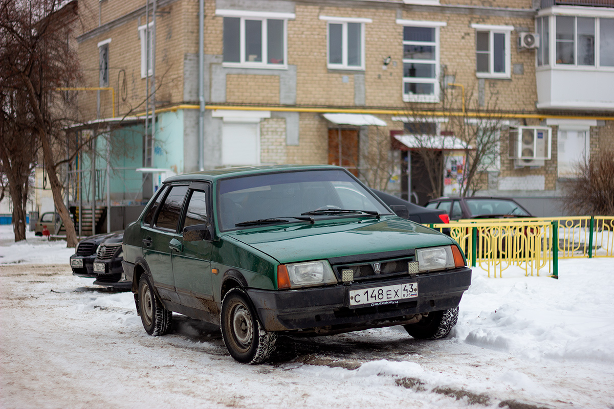 Свердловская область, № С 148 ЕХ 43 — ВАЗ-21099 '90-04