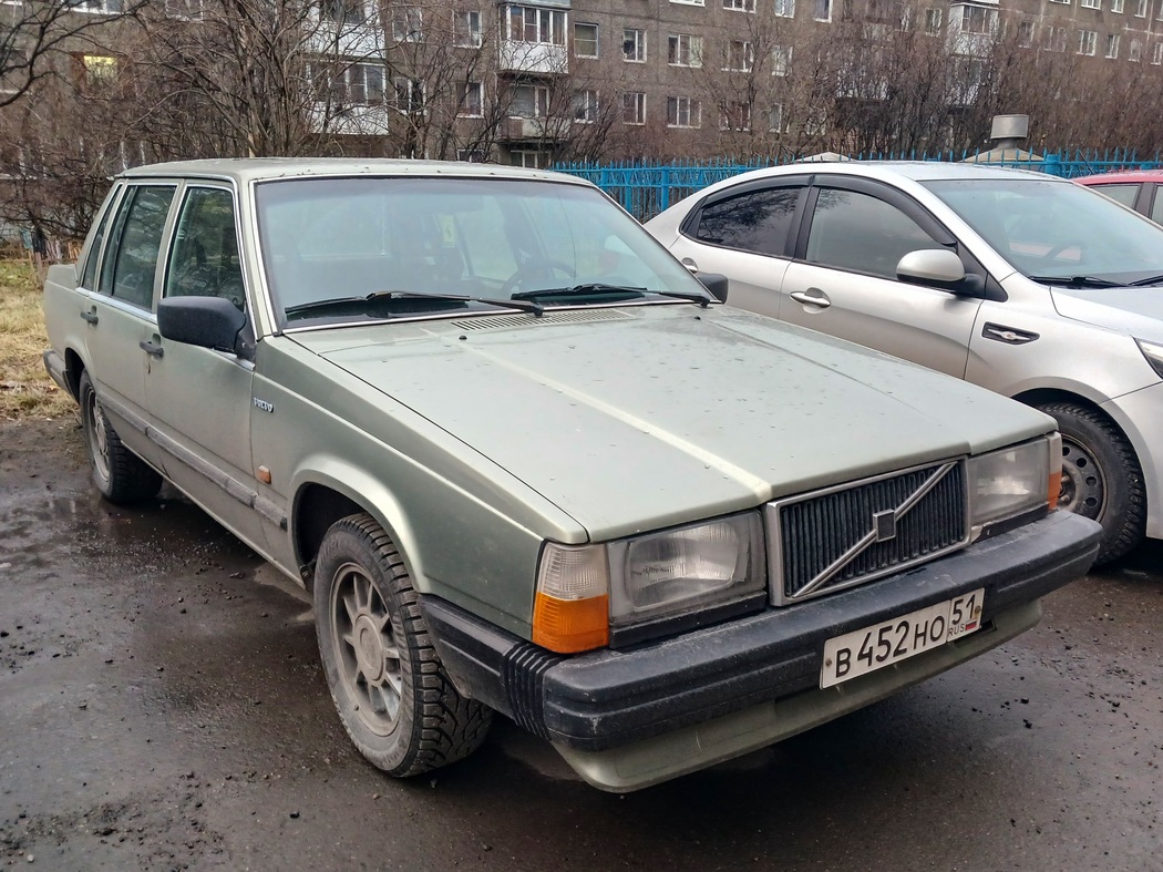 Мурманская область, № В 452 НО 51 — Volvo 740 '84-92