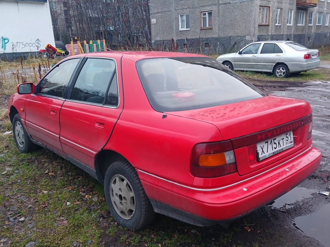 Мурманская область, № Х 715 КТ 51 — Hyundai Lantra/Elantra '90-95