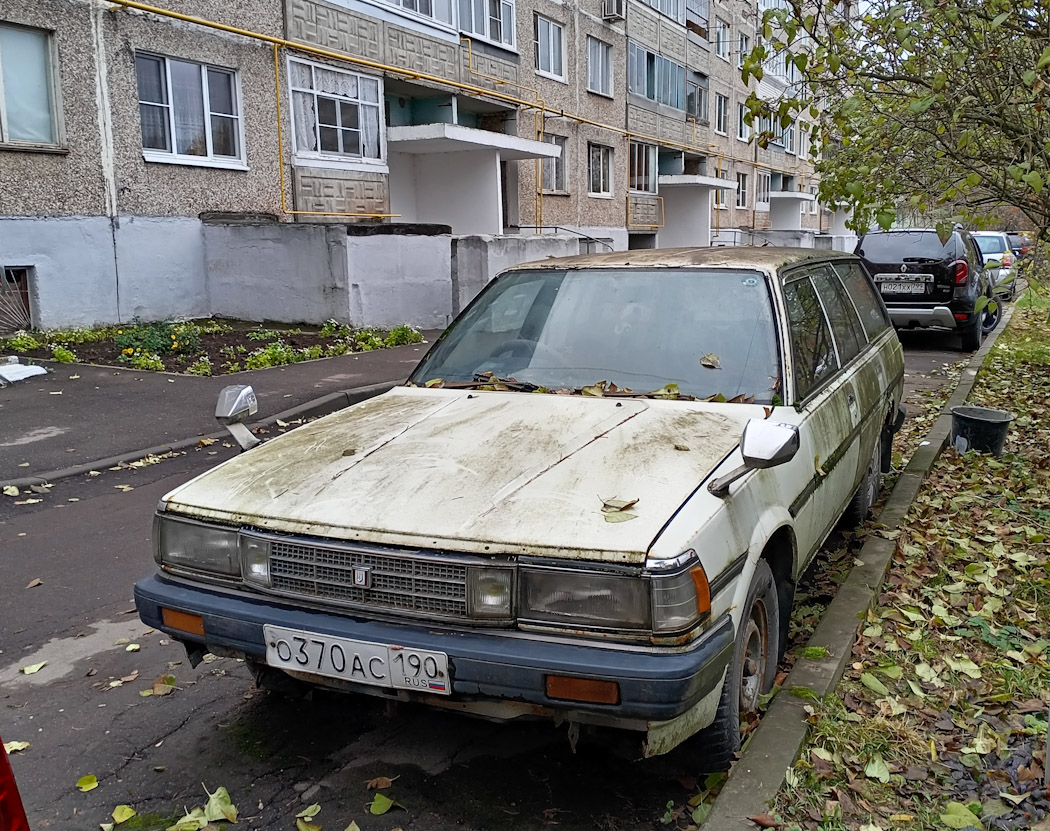 Московская область, № О 370 АС 190 — Toyota Mark II (X70) '84-97