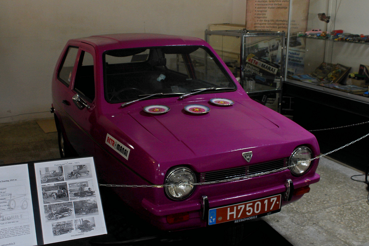 Литва, № H75017 — Reliant Robin Mk1 '73-81