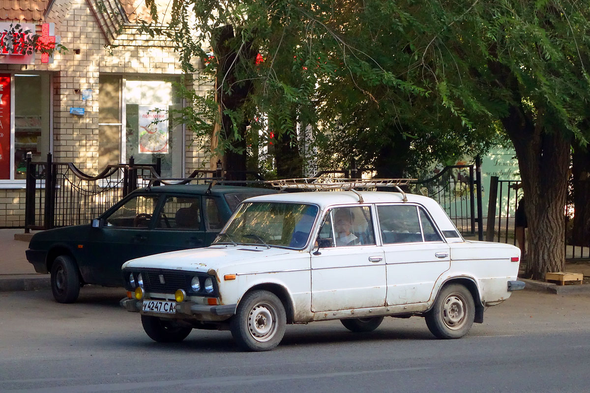 Саратовская область, № У 4247 СА — ВАЗ-2106 '75-06