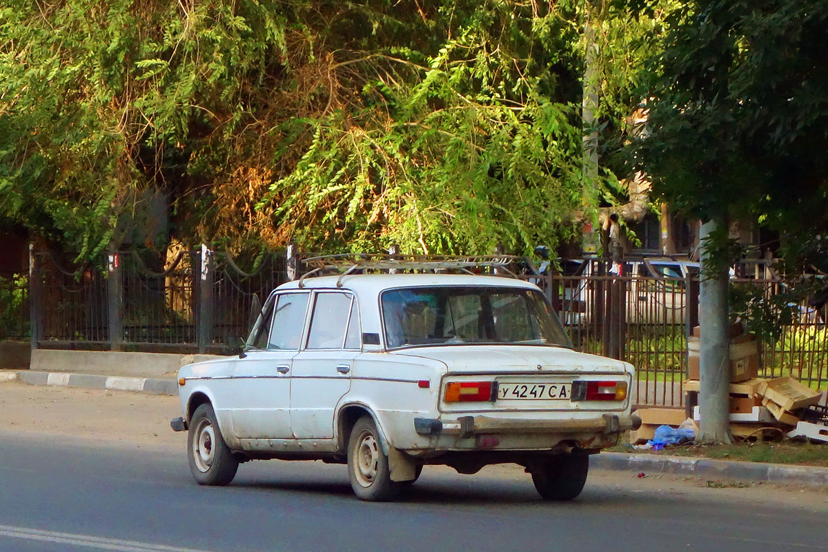 Саратовская область, № У 4247 СА — ВАЗ-2106 '75-06