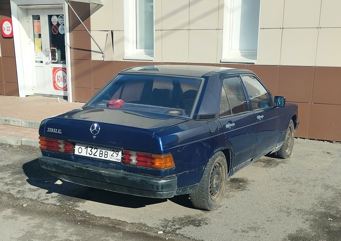 Архангельская область, № О 132 ВВ 29 — Mercedes-Benz 190 (W201) '82-93