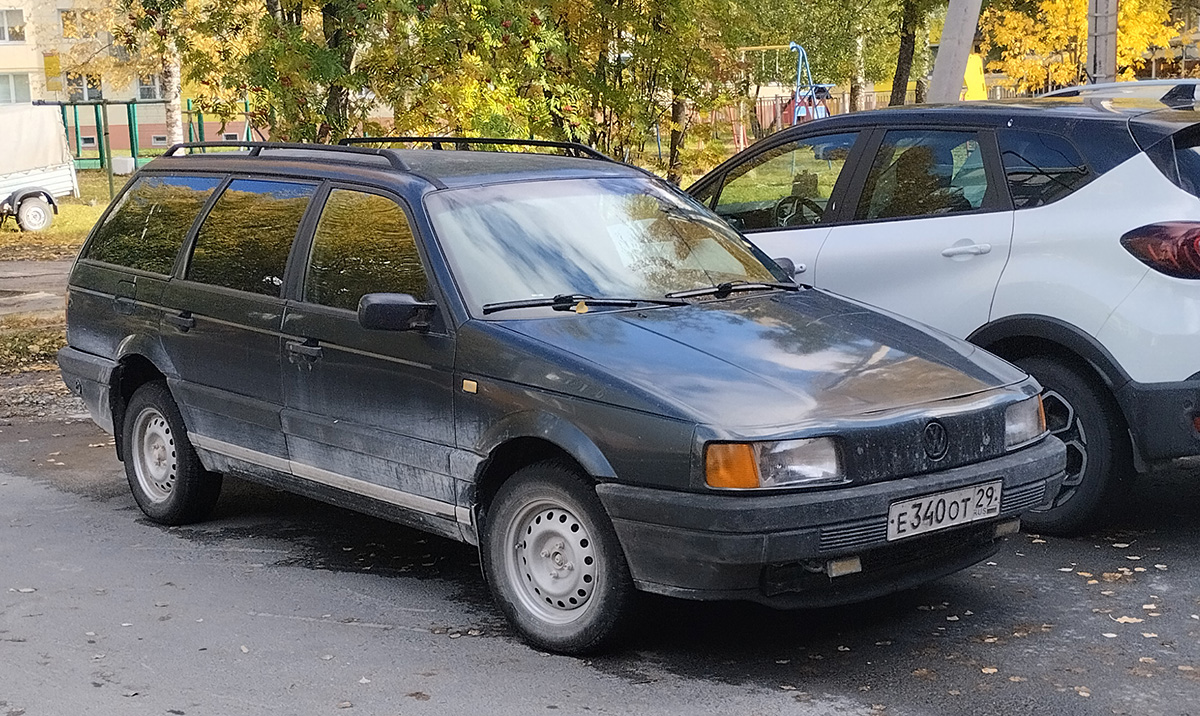 Архангельская область, № Е 340 ОТ 29 — Volkswagen Passat (B3) '88-93