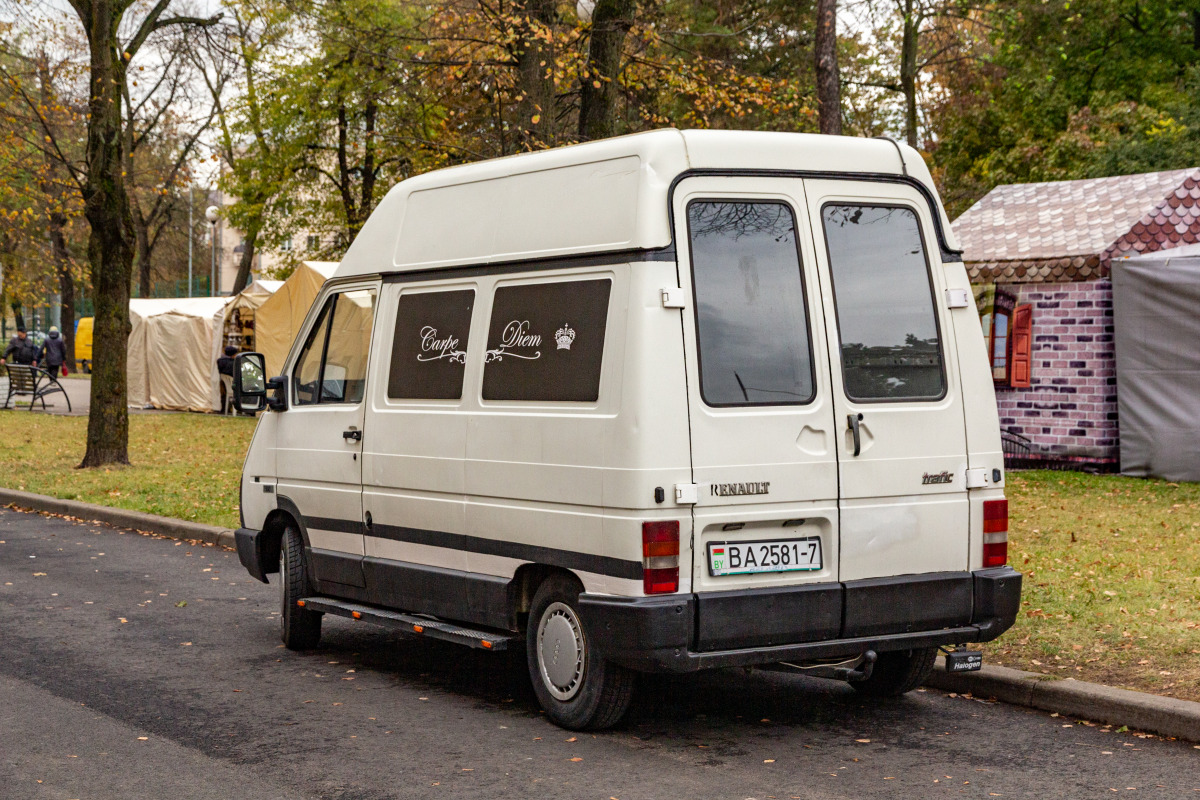 Минск, № BA 2581-7 — Renault Trafic (1G) Restyle '89-01