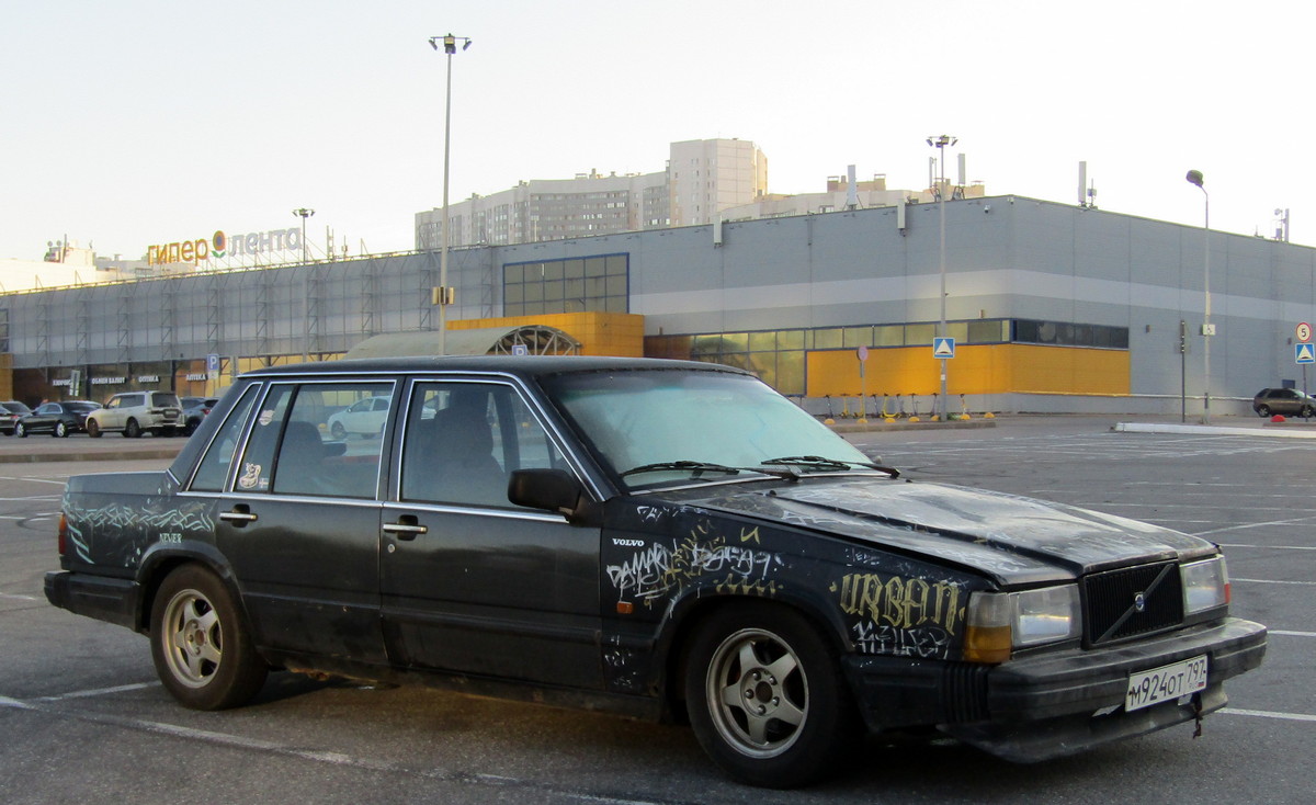 Москва, № М 924 ОТ 797 — Volvo 740 '84-92