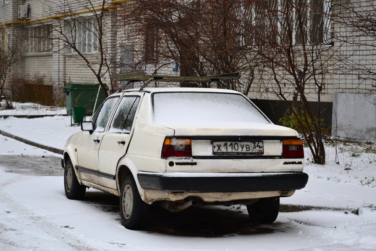 Волгоградская область, № Х 110 УВ 34 — Volkswagen Jetta Mk2 (Typ 16) '84-92