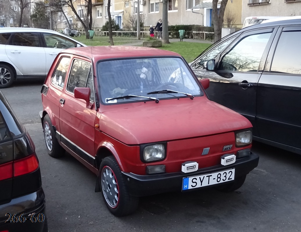 Венгрия, № SYT-832 — Polski FIAT 126p '73-00