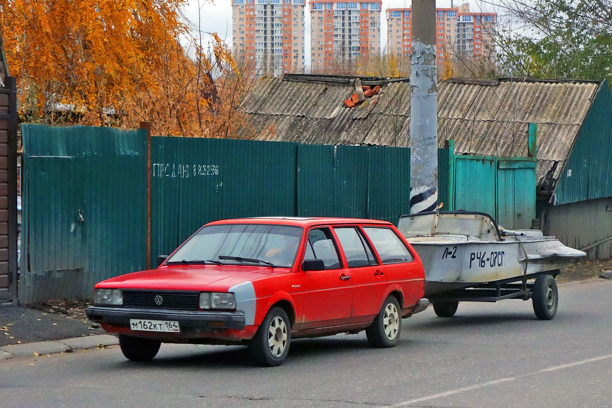 Саратовская область, № М 162 КТ 164 — Volkswagen Passat (B2) '80-88