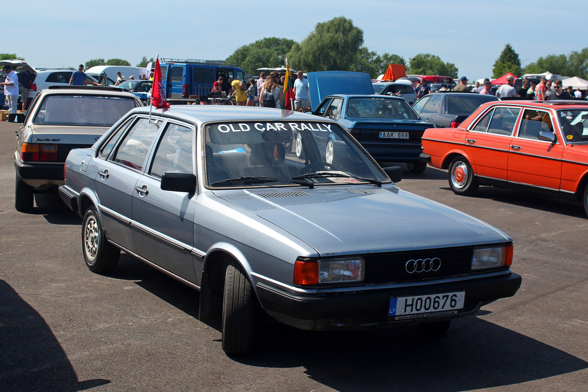 Литва, № H00676 — Audi 80 (B2) '78-86; Литва — Retro mugė 2024