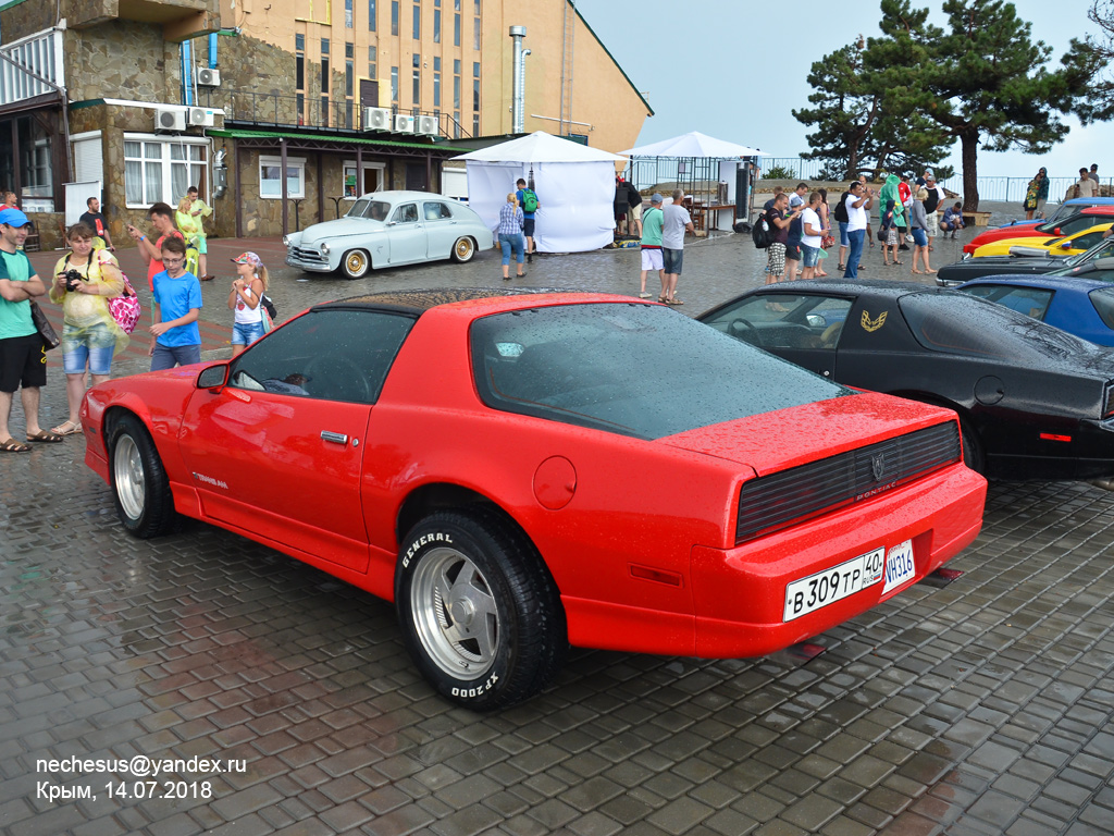 Калужская область, № В 309 ТР 40 — Pontiac Firebird (3G) '82-92; Крым — Крымский фестиваль автомобилей "Мост"