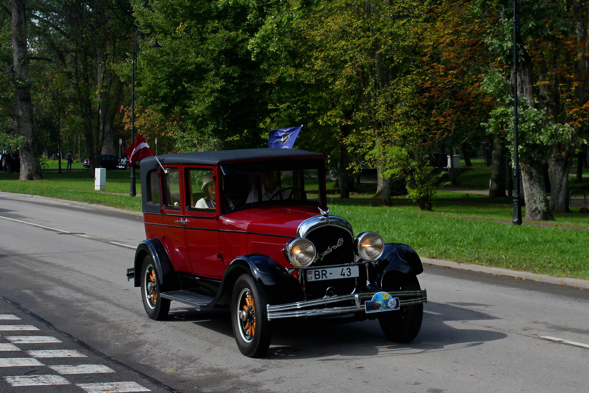 Латвия, № BR-43 — Chrysler (Общая модель); Латвия — Retro Jūrmala 25