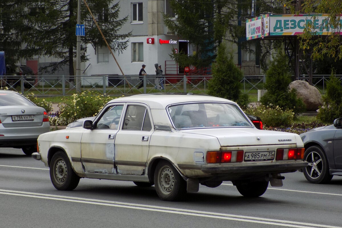 Вологодская область, № А 985 РМ 35 — ГАЗ-3102 '81-08