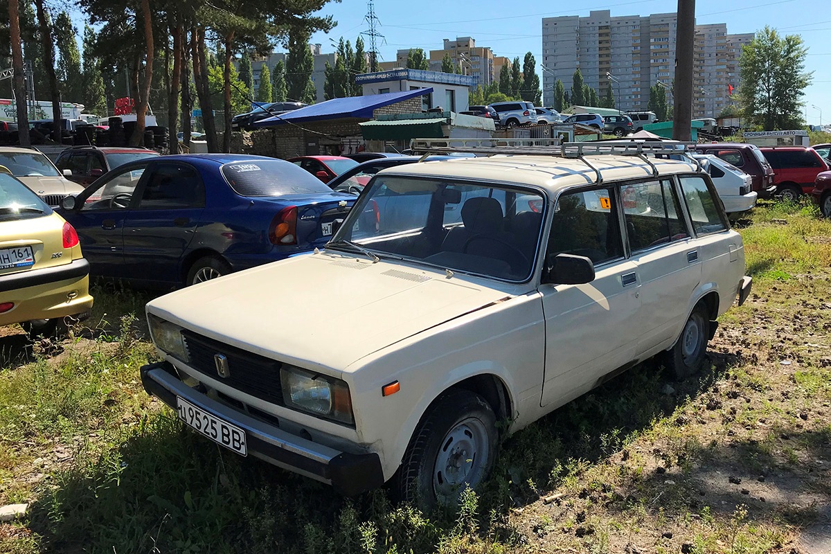 Воронежская область, № Ц 9525 ВВ — ВАЗ-2104 '84-88