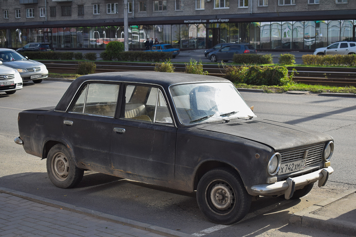 Алтайский край, № Х 742 ХМ 22 — ВАЗ-2101 '70-83