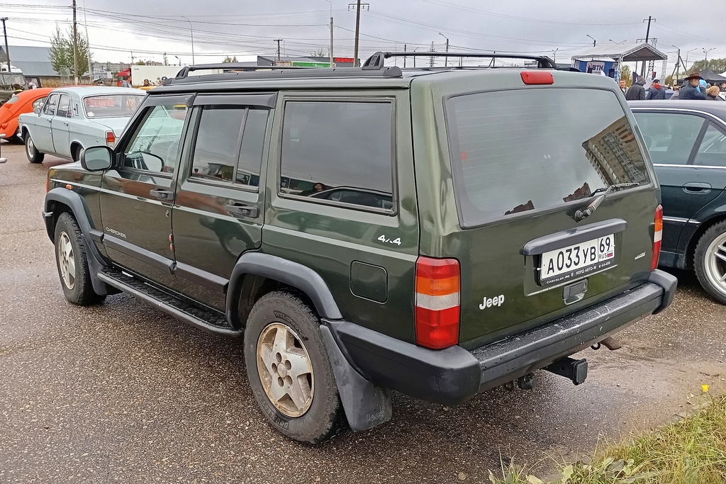 Тверская область, № А 033 УВ 69 — Jeep Cherokee (XJ) '84-01; Тверская область — Закрытие сезона 2024 Ретро-клуба Калинин