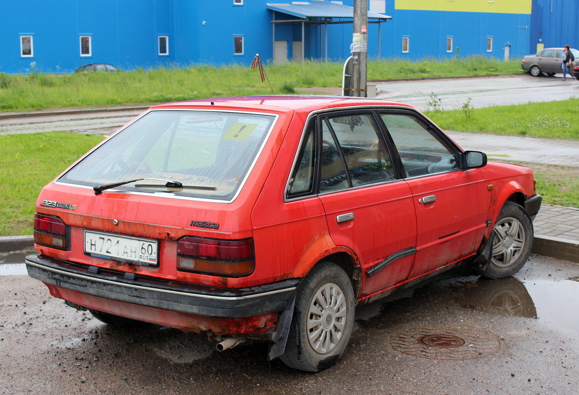 Псковская область, № Н 721 АН 60 — Mazda 323 (BF) '86-94